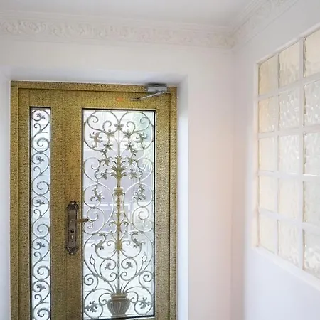 La Maison Charentonneau 3* Maisons-Alfort