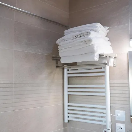 La Maison Charentonneau 3* Maisons-Alfort