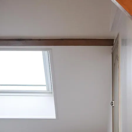 La Maison Charentonneau Bed & Breakfast