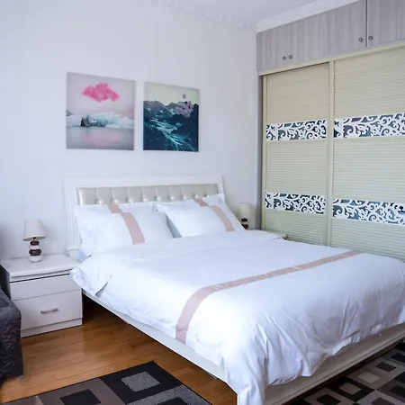Bed & Breakfast La Maison Charentonneau