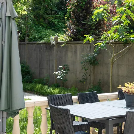 Bed & Breakfast La Maison Charentonneau