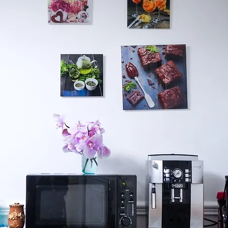 La Maison Charentonneau 3*
