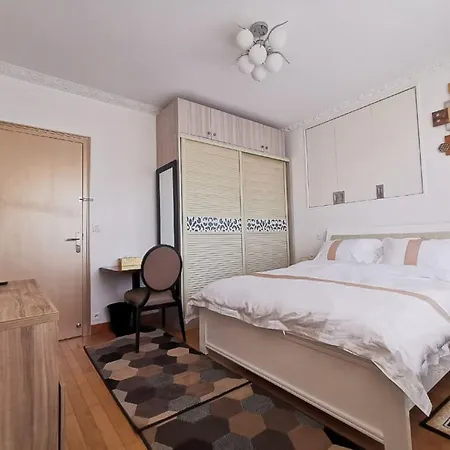 La Maison Charentonneau Nocleg ze śniadaniem
