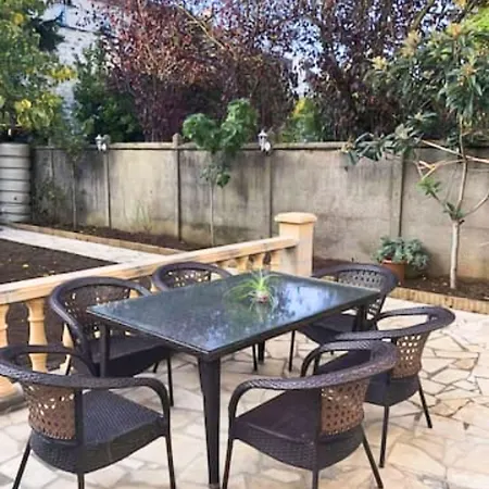 Nocleg ze śniadaniem La Maison Charentonneau