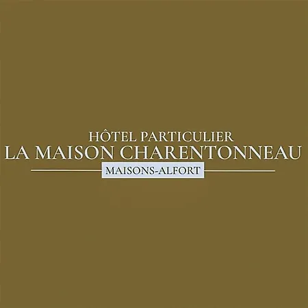 La Maison Charentonneau Bed & Breakfast 3*