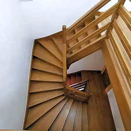 La Maison Charentonneau 3*