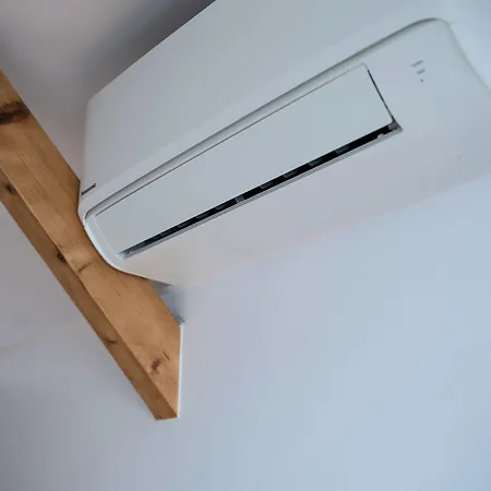 La Maison Charentonneau 3*